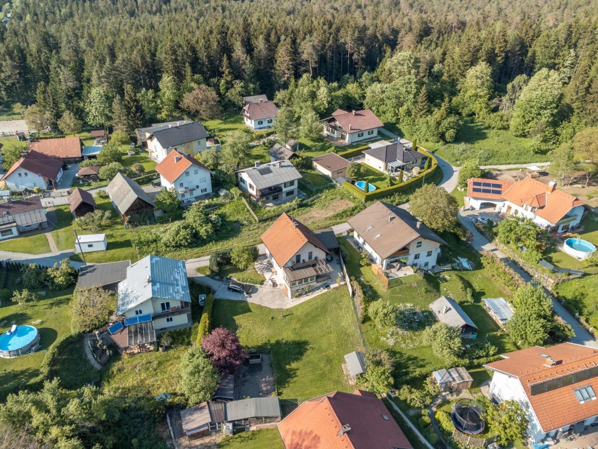 Ferienhaus Auszeit Natur Villach Exterior foto